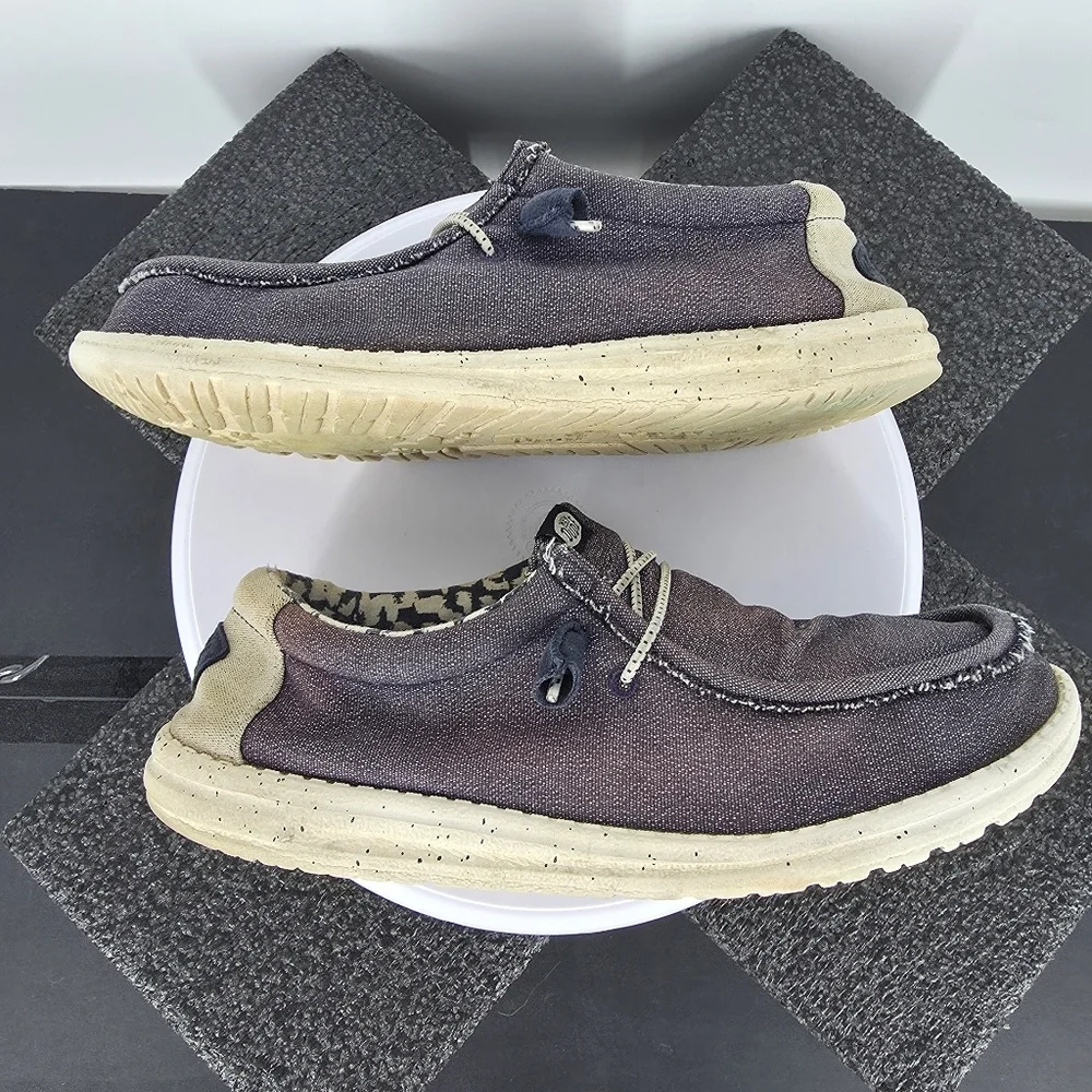 Hey Dude Men's Wally Canvas Stretch Navy Loafers Shoes Size 11 SKU 40022-410